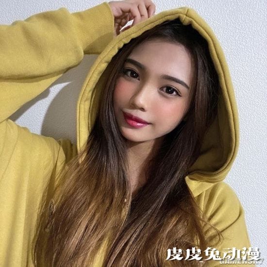 焦糖色美体好想咬一口！来自北海道的极品网红美月