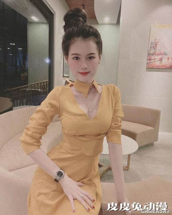 肤白貌美身材超有料 来自越南的娇嫩女主播ArBi