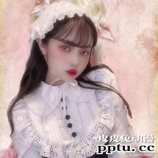 浑圆蕾丝好可口！萝莉塔风美少女村田实果子