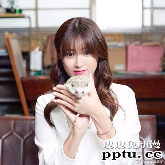 38岁依旧性感犹在 日本写真女星深田恭子发布2021年月历写真