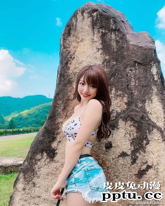 带着饱满双峰去踏青！元气樱花妹みきでり