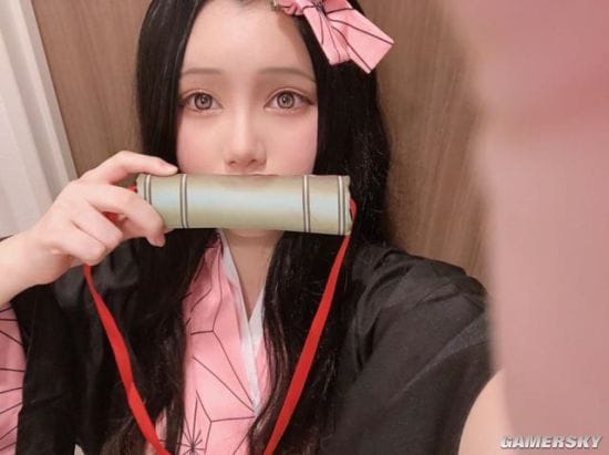 COS《鬼灭之刃》的九位日本女星 祢豆子从小到大