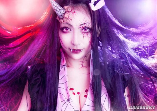 COS《鬼灭之刃》的九位日本女星 祢豆子从小到大