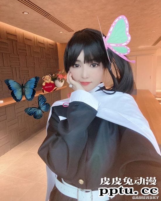 COS《鬼灭之刃》的九位日本女星 祢豆子从小到大