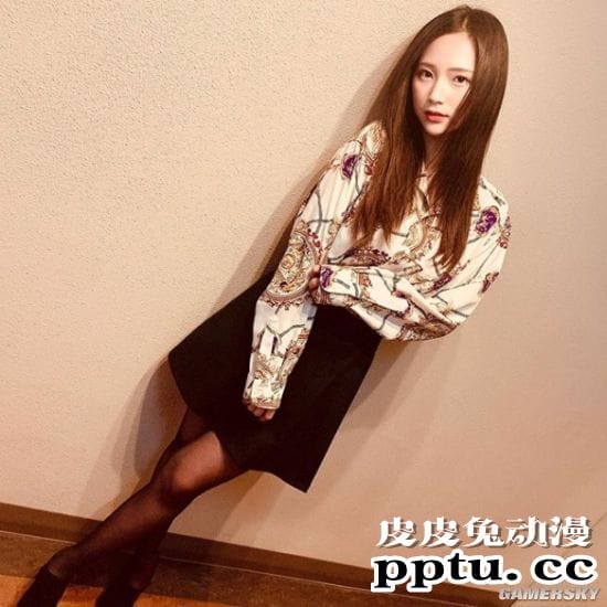 女大学生出道写真偶像 高学历樱花妹街山美穗