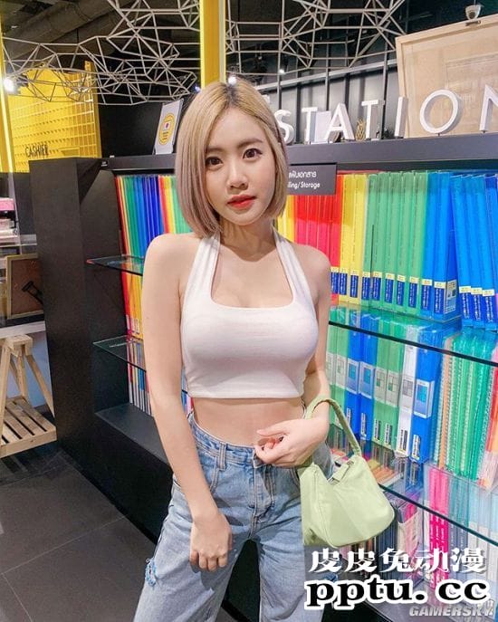 身材和颜值同样火辣 泰国网红正妹神似韩国DJ Soda