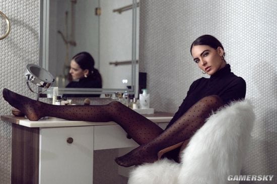 修长身姿简直是性感化身 哥伦比亚绝色模特美照再临