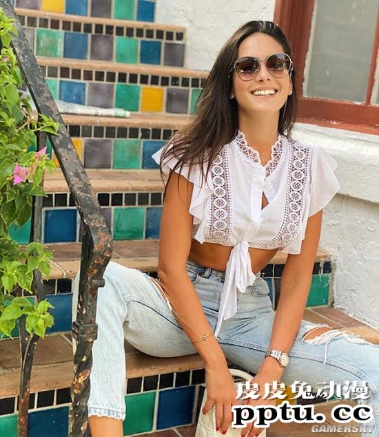 修长身姿简直是性感化身 哥伦比亚绝色模特美照再临