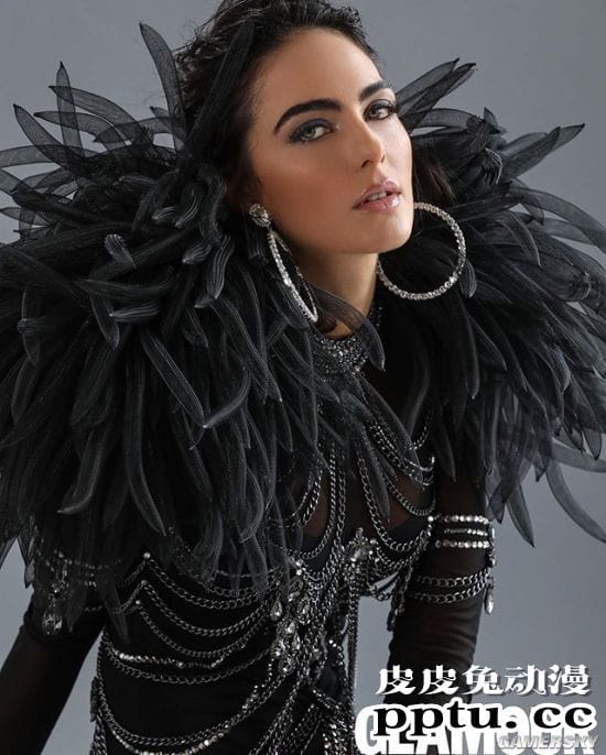 修长身姿简直是性感化身 哥伦比亚绝色模特美照再临