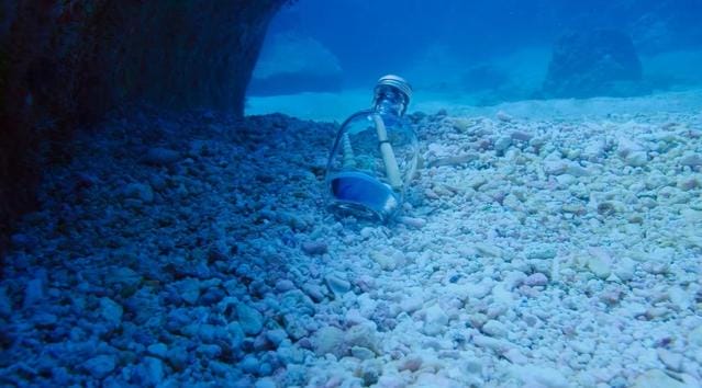 「碧蓝之海」真人剧场版开场片段公开-皮皮兔动漫