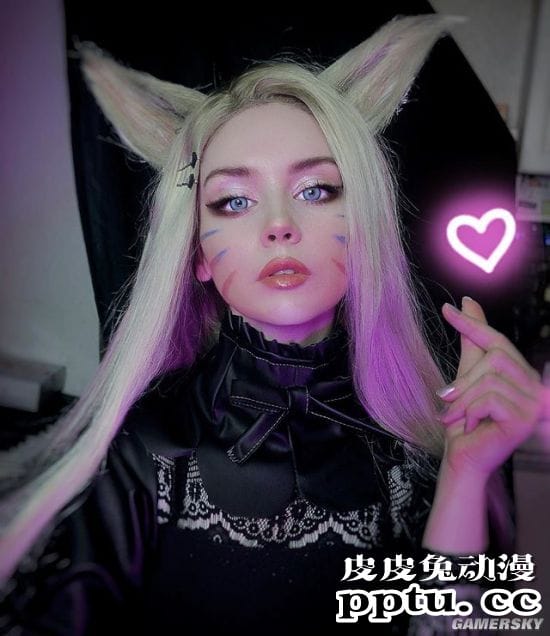 俄妹COS《LOL》KDA女团伊芙琳 深V及腰完美还原