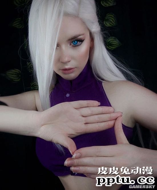 俄妹COS《LOL》KDA女团伊芙琳 深V及腰完美还原