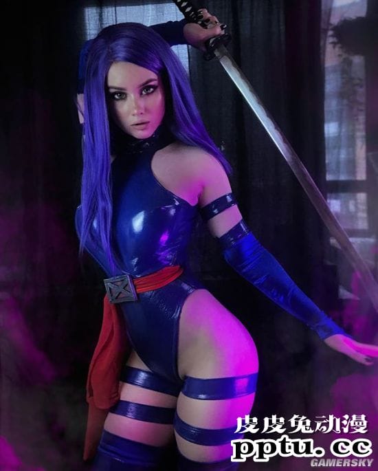 俄妹COS《LOL》KDA女团伊芙琳 深V及腰完美还原