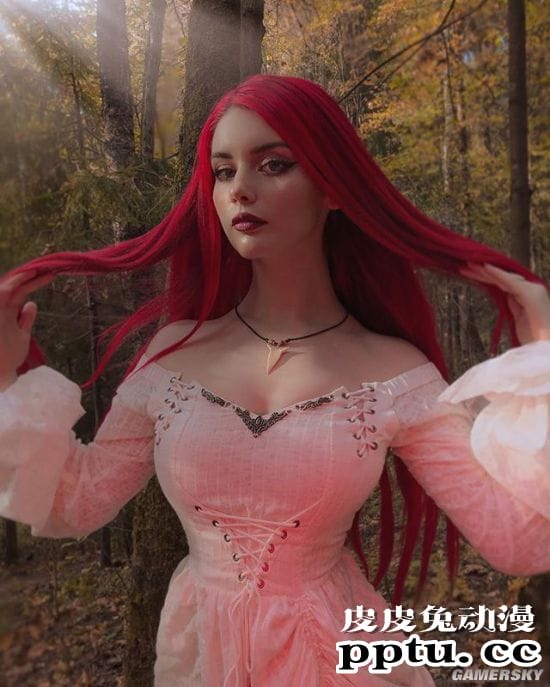 俄妹COS《LOL》KDA女团伊芙琳 深V及腰完美还原