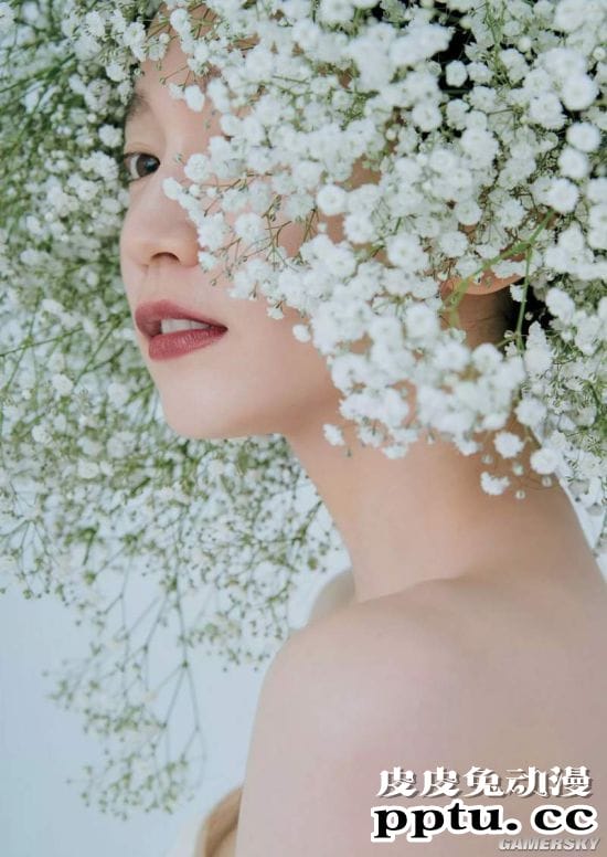 让人眩晕的微性感女优魅力 吉冈里帆最新杂志写真