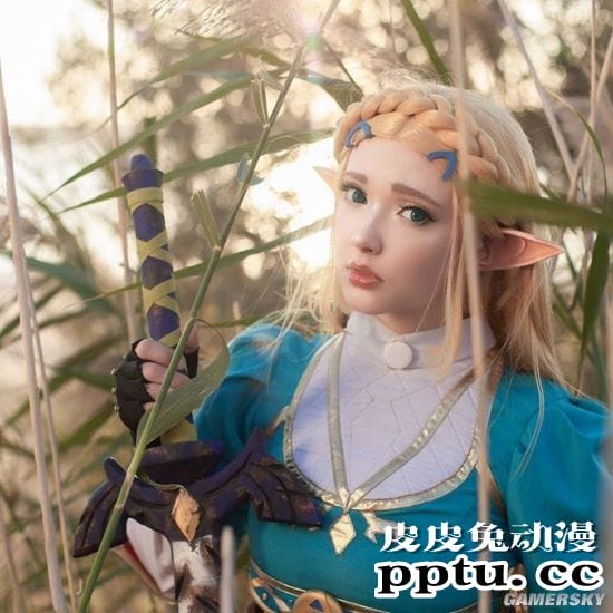 乌克兰小姐姐COS塞尔达公主 精致美颜过分性感-皮皮兔动漫