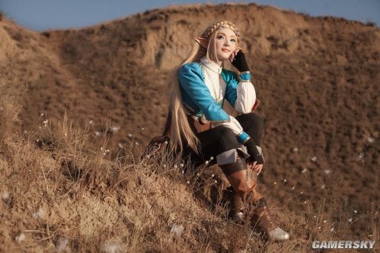 乌克兰小姐姐COS塞尔达公主 精致美颜过分性感