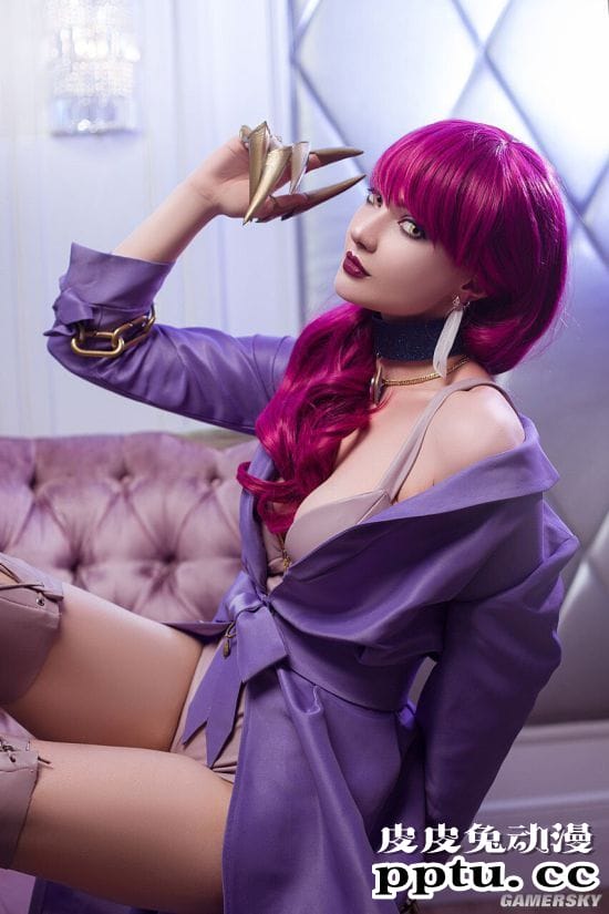 乌克兰小姐姐COS塞尔达公主 精致美颜过分性感