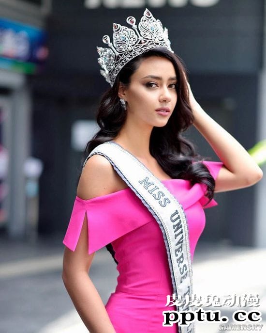混血美颜犹如人间芭比 泰国环球小姐冠军出炉