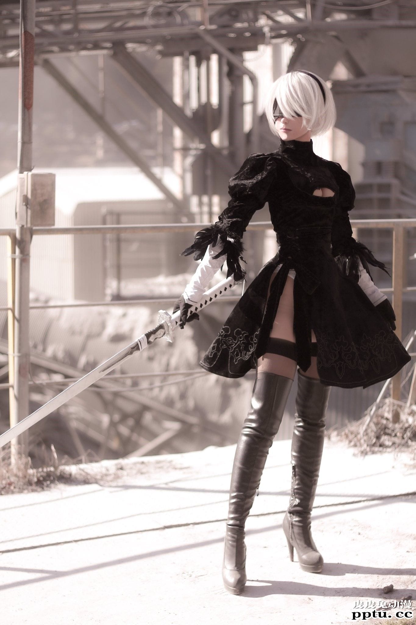 泳装小姐姐腹肌更瞩目 一周大师级CosPlay赏