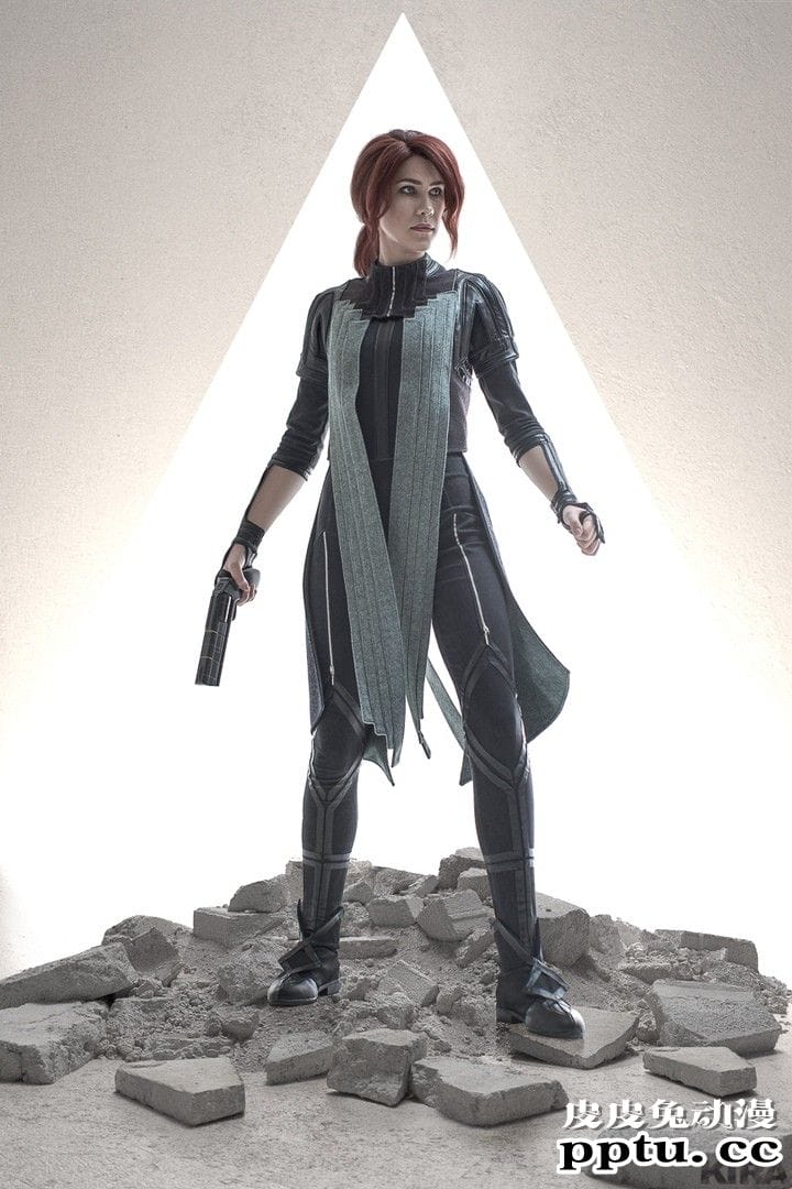 泳装小姐姐腹肌更瞩目 一周大师级CosPlay赏