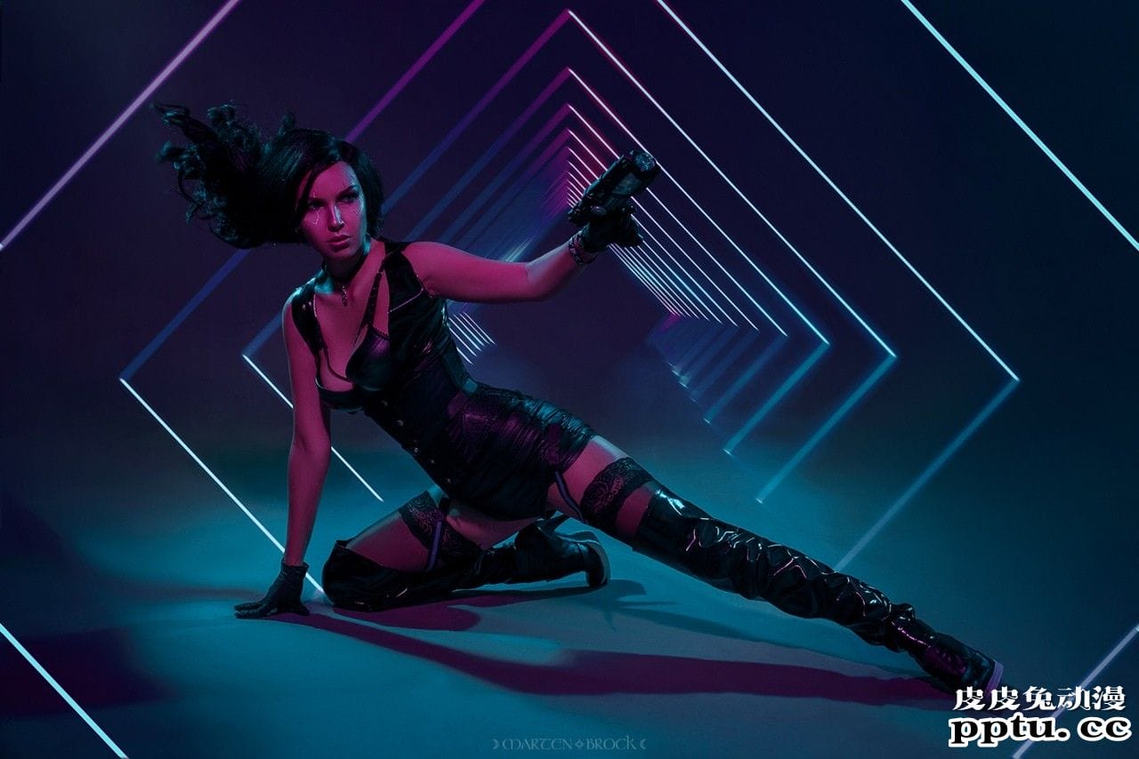 泳装小姐姐腹肌更瞩目 一周大师级CosPlay赏