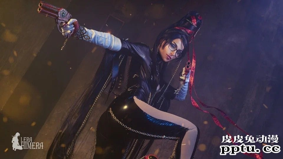 泳装小姐姐腹肌更瞩目 一周大师级CosPlay赏