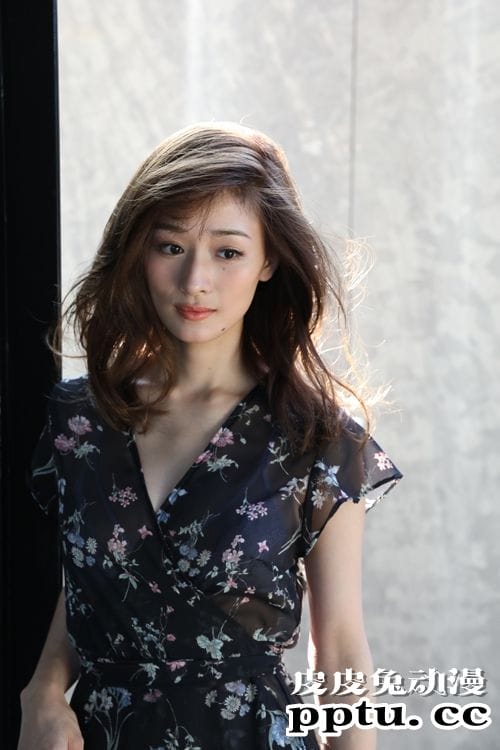 纤细腰身让人遐想无限 软骨嫩肌日本美女Fumika-皮皮兔动漫