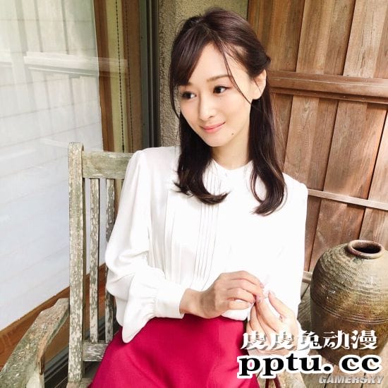 纤细腰身让人遐想无限 软骨嫩肌日本美女Fumika