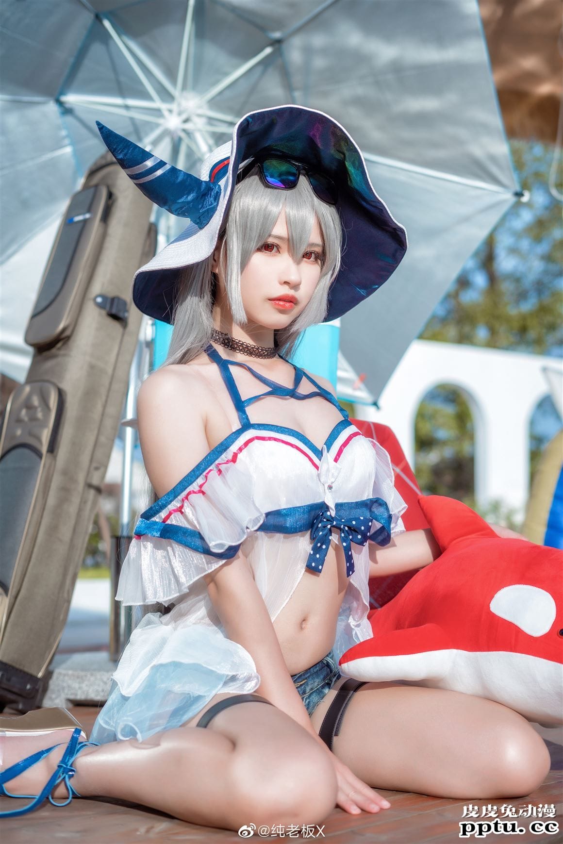 《明日方舟》斯卡蒂泳装cos美图分享【CN:纯老板X】