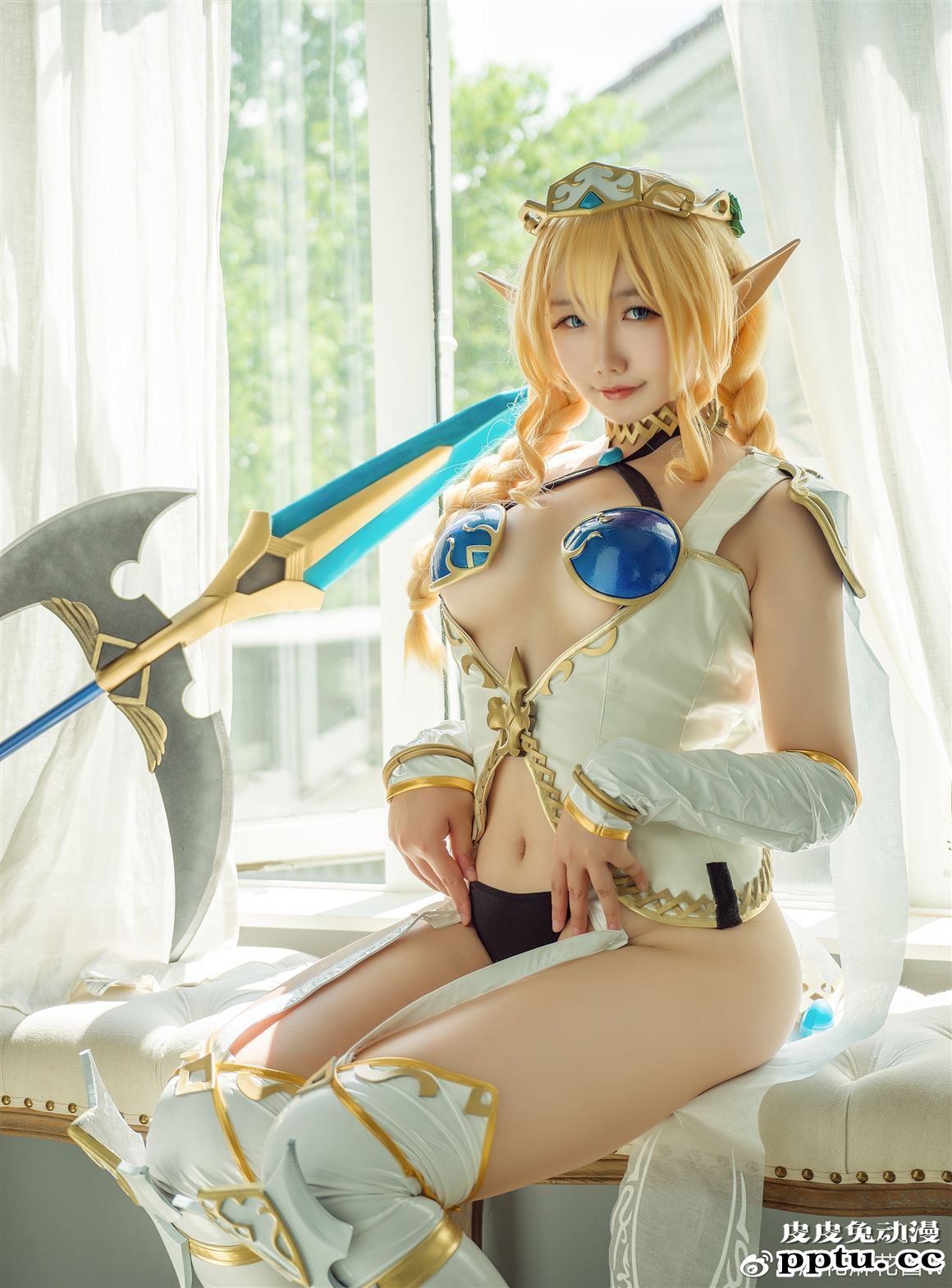 精灵村第一&第三村人性感COS美图分享【CN:麻花麻花酱w】