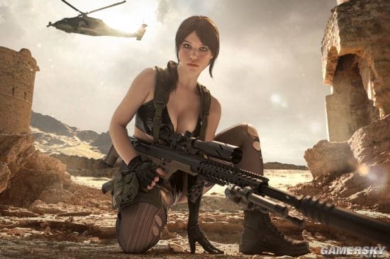 俄妹COS《合金装备5》静静 破洞黑丝目露凶光-皮皮兔动漫