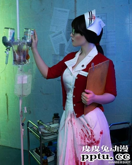 俄妹COS《合金装备5》静静 破洞黑丝目露凶光