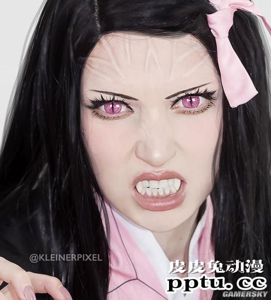 美妆博主COS神还原 化妆技突破次元壁