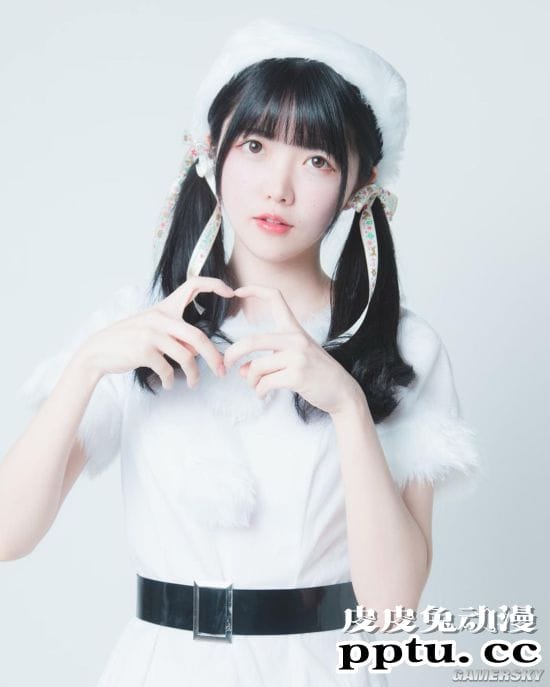 牛奶肤可爱美少女小露身材 令人心情激动的偶像正妹小野寺梓-皮皮兔动漫