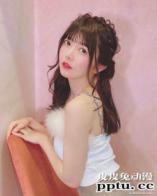 牛奶肤可爱美少女小露身材 令人心情激动的偶像正妹小野寺梓