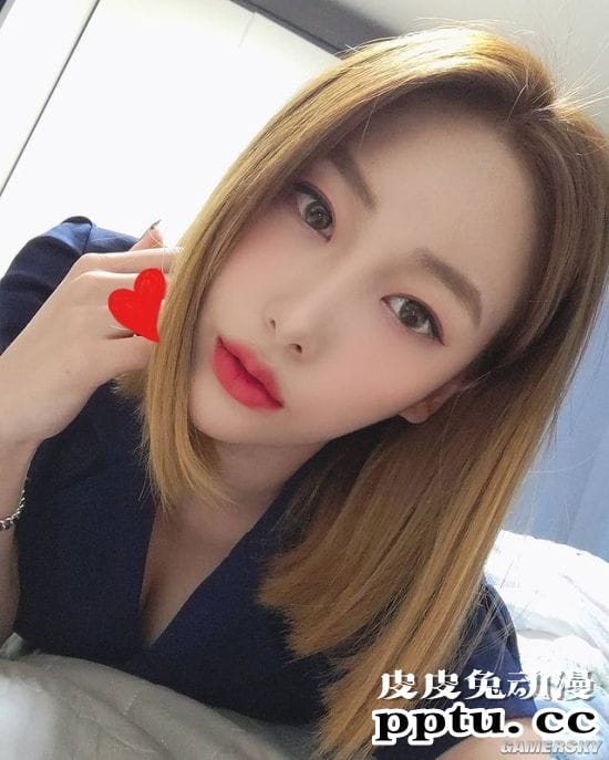 身材过于火辣阿伟阵亡 因写真美图走红的韩国御姐金惠美