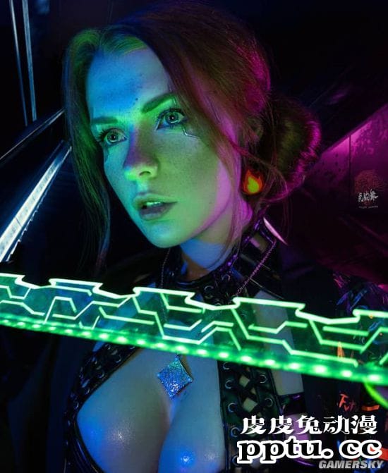 俄妹COS赛博朋克版特莉丝 会发光的女术士
