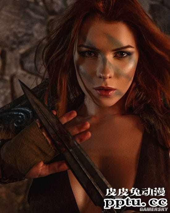 俄妹COS赛博朋克版特莉丝 会发光的女术士