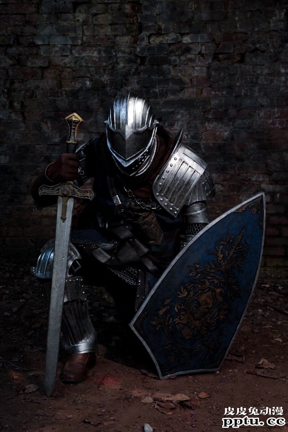 娘化PS5怎么用光盘？一周大师级CosPlay赏