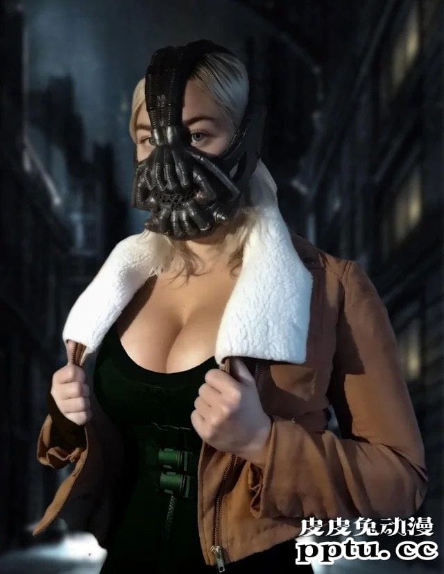 娘化PS5怎么用光盘？一周大师级CosPlay赏