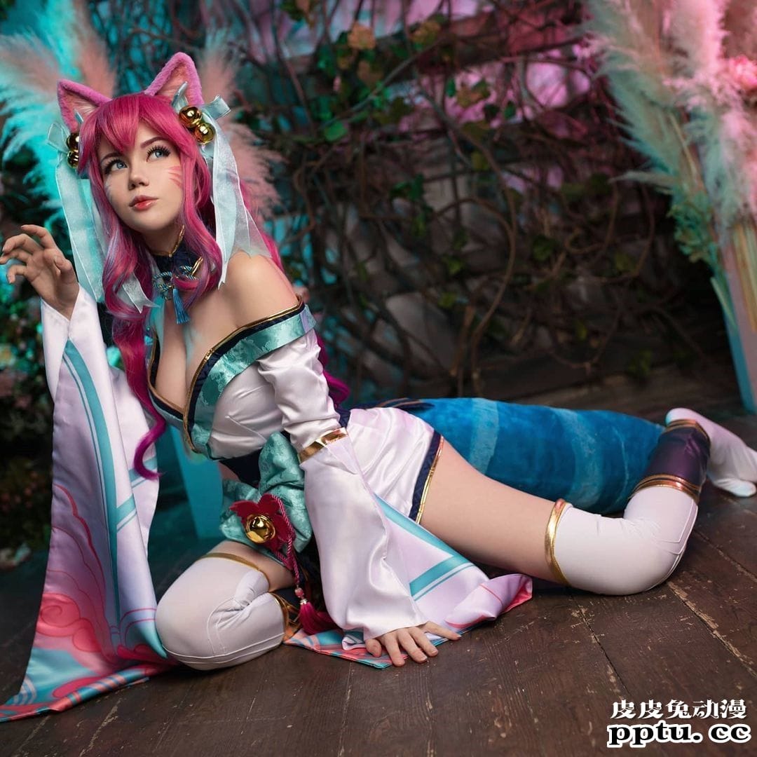 娘化PS5怎么用光盘？一周大师级CosPlay赏