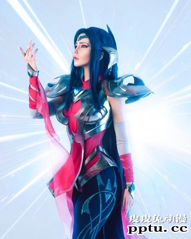 娘化PS5怎么用光盘？一周大师级CosPlay赏