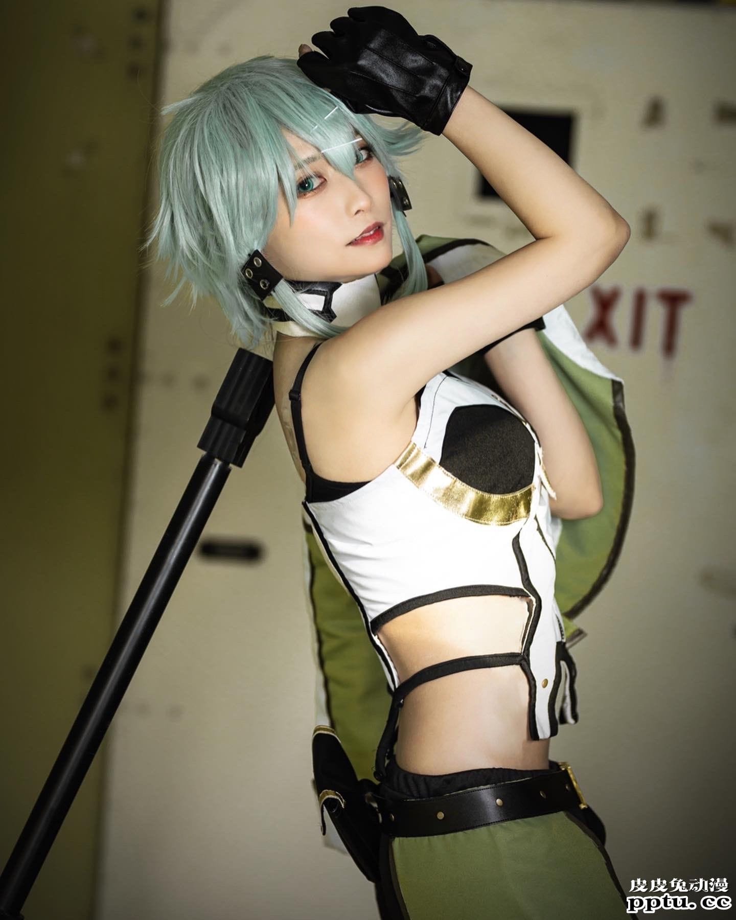 娘化PS5怎么用光盘？一周大师级CosPlay赏