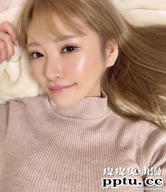 有腹肌的水蛇腰 身材比例超犯规的日本网红女牙医佐崎きさき