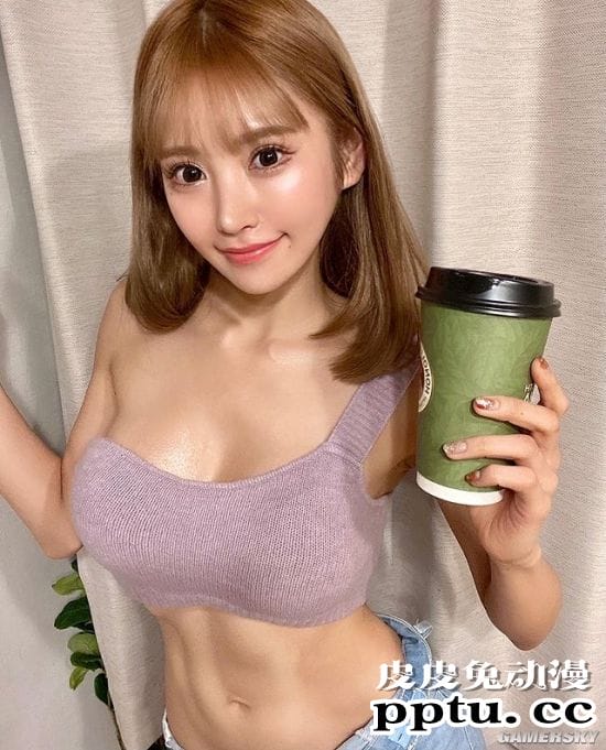 有腹肌的水蛇腰 身材比例超犯规的日本网红女牙医佐崎きさき