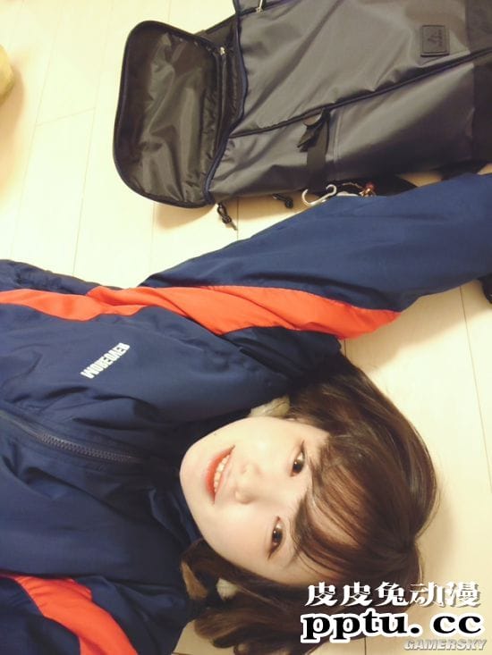 日本少女偶像因搞笑发明走红 明明可以靠脸吃饭的