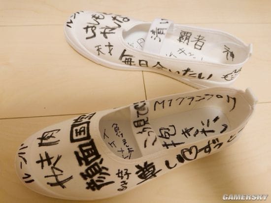 日本少女偶像因搞笑发明走红 明明可以靠脸吃饭的