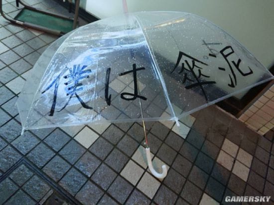 日本少女偶像因搞笑发明走红 明明可以靠脸吃饭的