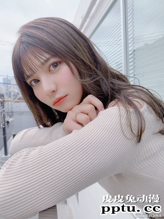 清纯外表下的爆好身材 喜欢嘟嘴的妹系写真女孩本田夕步